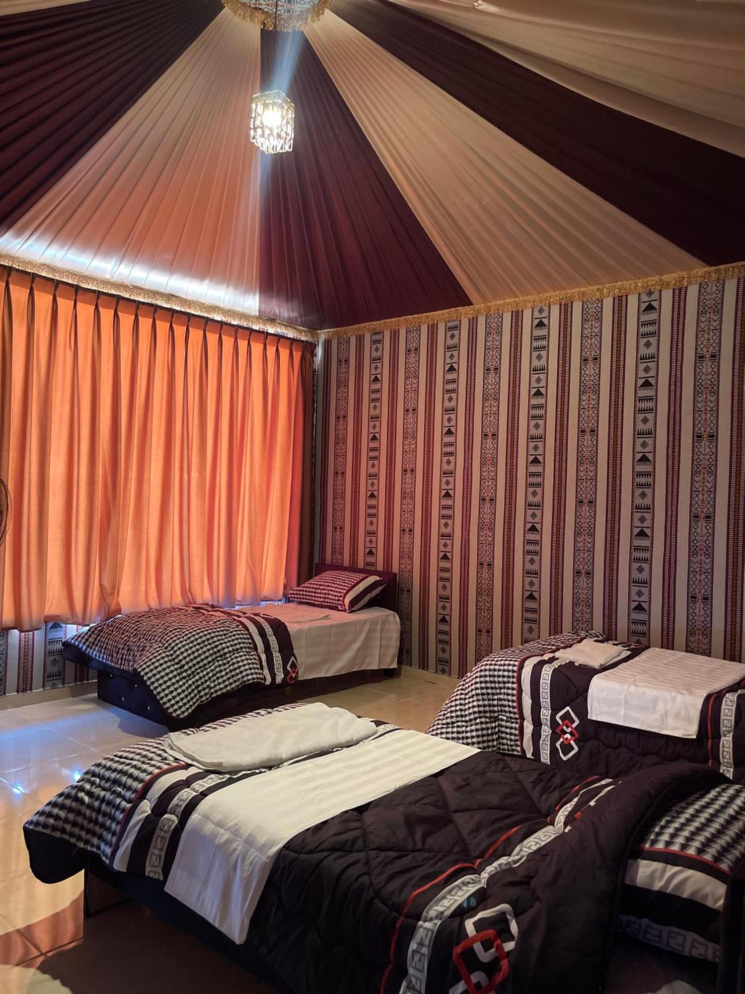 Wadi Rum Camp 外观 照片